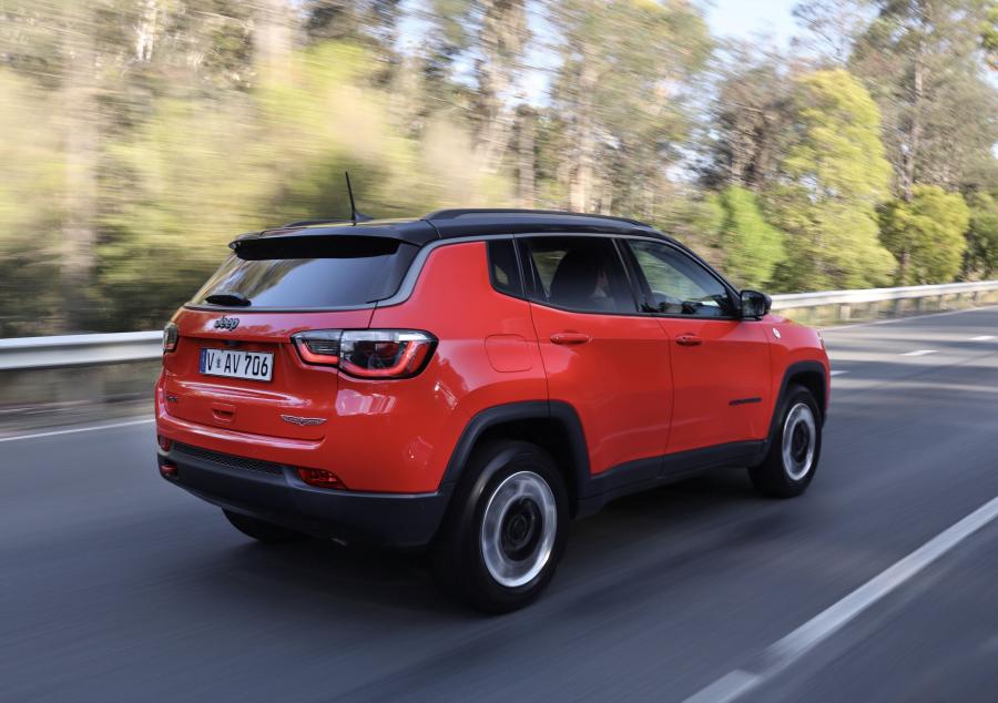  Jeep Compass Trailhawk (MP) 2017 года  (AU) (фото 22 из 46)